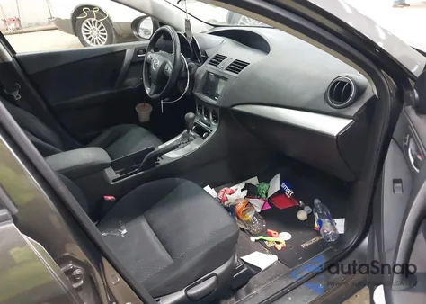 2010 Mazda Mazda3 I Touring z USA, uszkodzony, nr VIN JM1BL1SF0A1235033